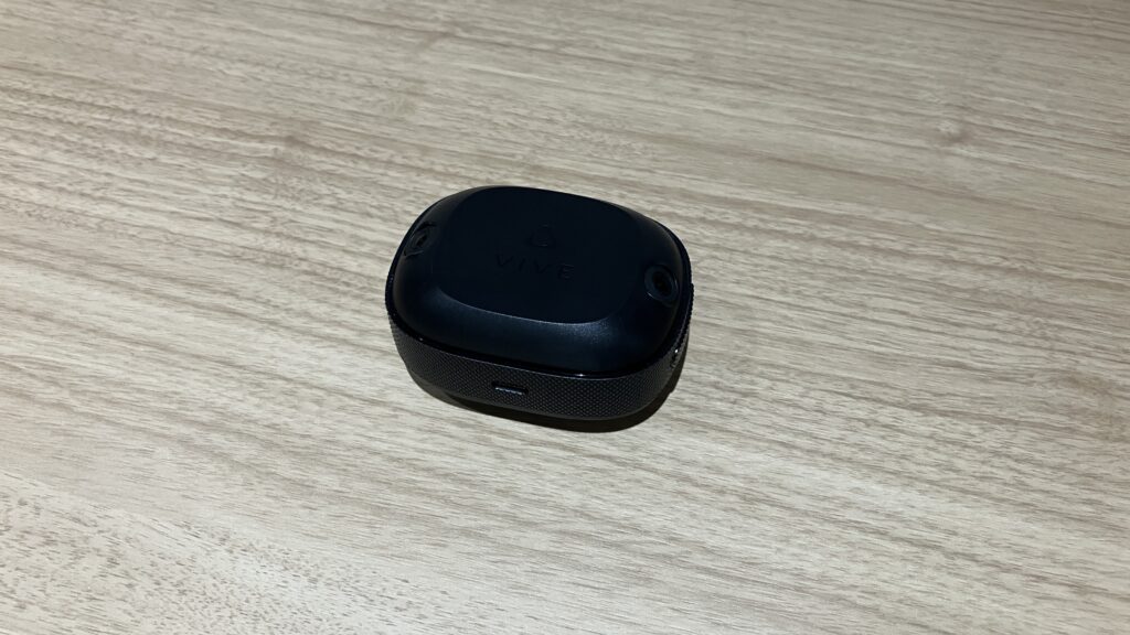 VIVE Ultimate Tracker